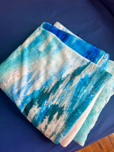 Ocean Waves Throw Blanket 