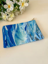 Load image into Gallery viewer, Waves Accessory Pouch 
